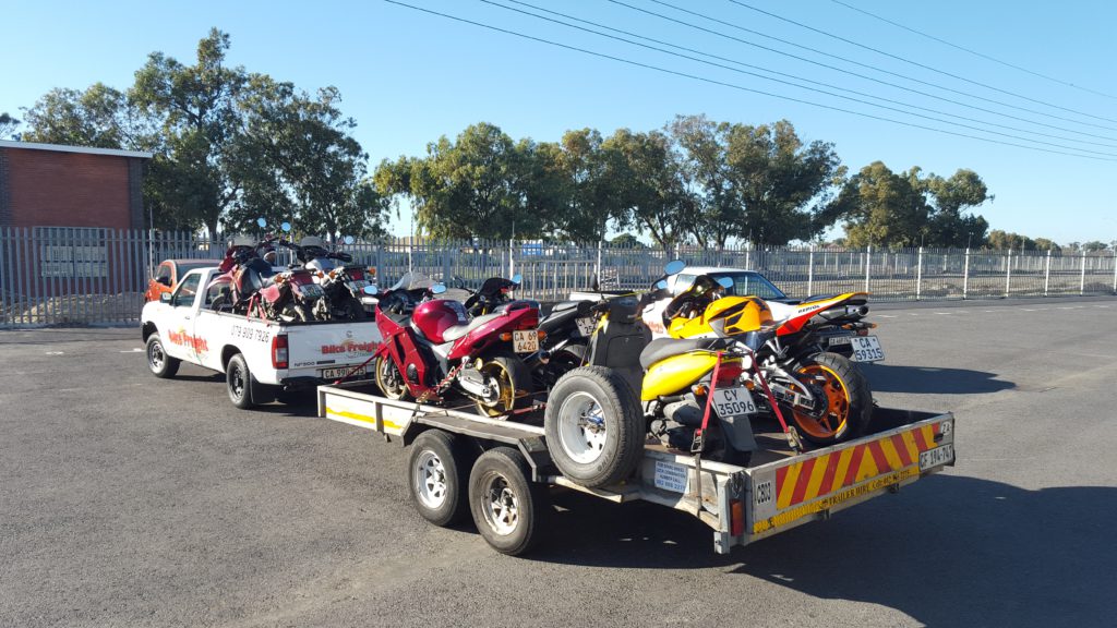 Suzuki GSX Transport