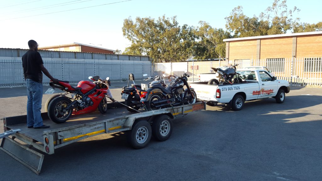 Yamaha R1 Transport