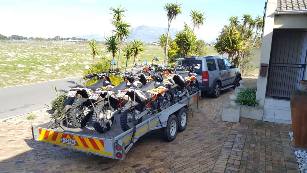 We transport motorcycles